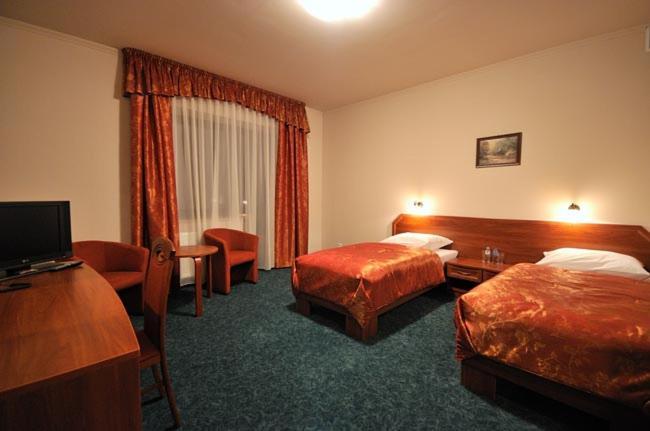 Hotel Salamandra Hoczew Bagian luar foto
